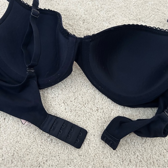 Victorias Secret Lined Demi Bra - Picture 10 of 12